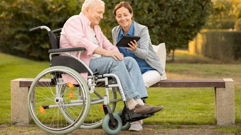 Help elders with these tips for quality time and companionship